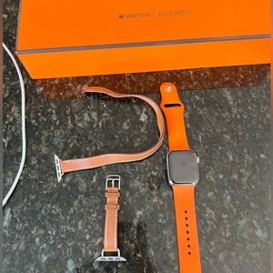 Re-List - Hermes Apple Watch 7 for @mellowinnj